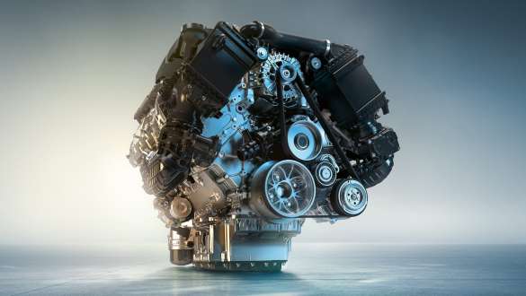 Бензиновый двигатель BMW M TwinPower Turbo BMW X5 M50i G05 8-цилиндровый бензиновый двигатель BMW TwinPower Turbo BMW X5 M50i G05 2018 SUV