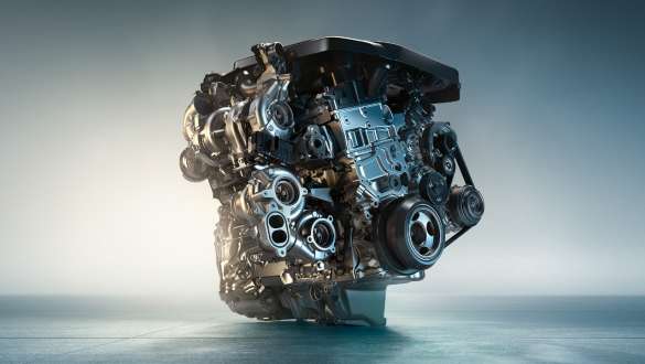 Дизельный двигатель BMW М TwinPower Turbo BMW X5 M50d G05 Рядный 6-цилиндровый дизельный двигатель BMW М TwinPower Turbo BMW X5 M50d G05 2018 SUV