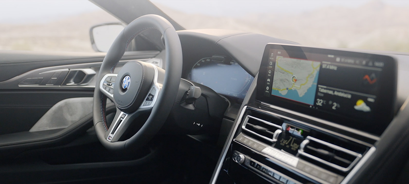 Особенности дизайна интерьера автомобиля BMW 8 Серии Coupé G15 LCI Facelift (рестайлинг 2022 года) Особенности дизайна интерьера автомобиля BMW 8 Серии Coupé G15 LCI Facelift (рестайлинг 2022 года)