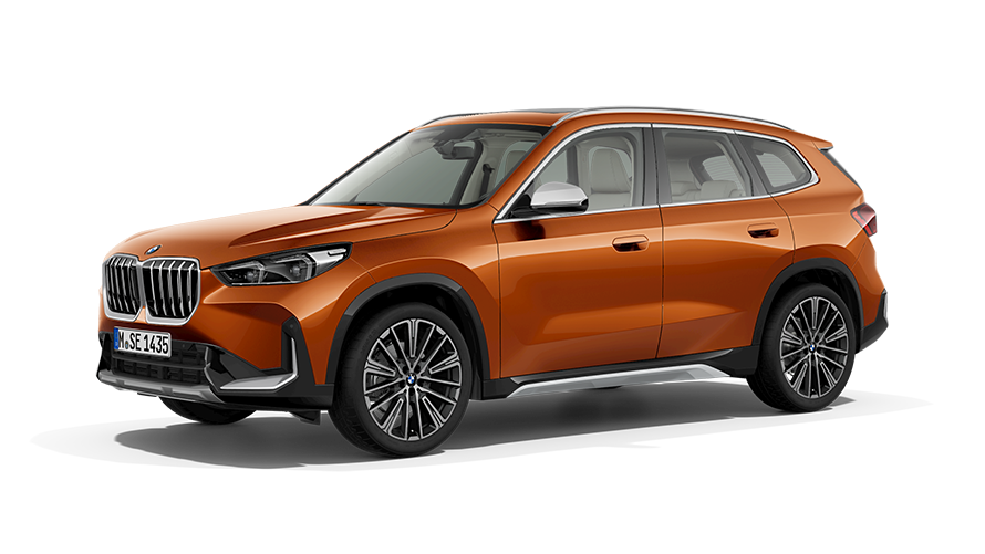 BMW X Серии BMW X1 U11, вид сбоку с поворотом в три четверти BMW X Серии BMW X1 U11, вид сбоку с поворотом в три четверти