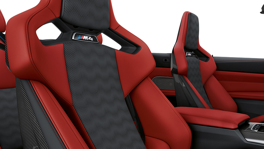 BMW M4 Cabrio G83 M Carbo сиденья "Красный Фиона"/"Черный" BMW M4 Cabrio G83 M Carbo сиденья "Красный Фиона"/"Черный"