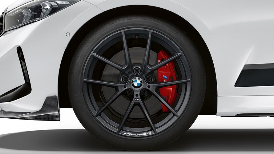 19" легкосплавные диски M Performance 898 M, аксессуары BMW M Performance 19" легкосплавные диски M Performance 898 M, аксессуары BMW M Performance, крупный план